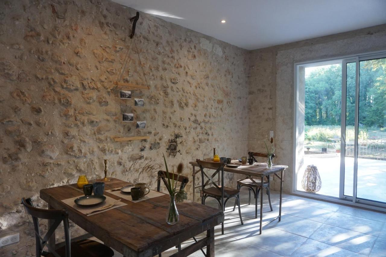 Le Moulin De Moquesouris - Chambres D'Hotes Et Table D'Hote Nazelles-Negron Exterior foto
